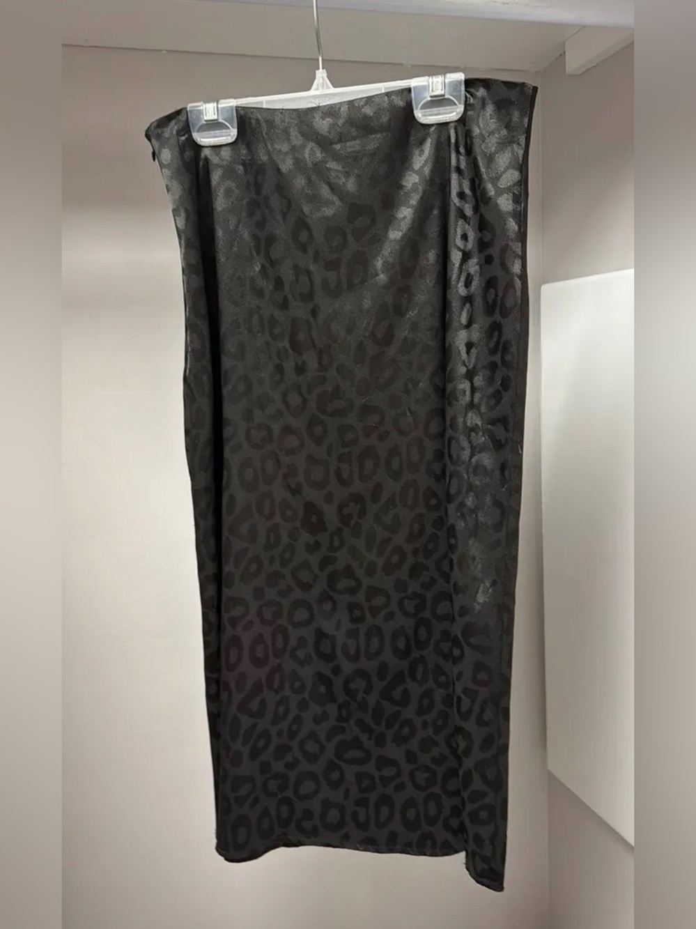 SHEIN Black Leopard Jacquard Satin Pencil Skirt
